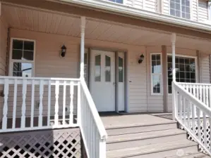 Covered Front Deck.