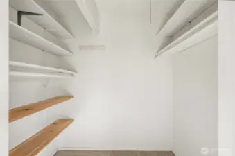 Primary Walk in Closet