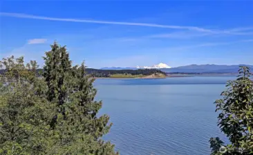 Mt Baker, Cascade range and  Sound views. Whales, eagles...wildlife are never a surprise, but a daily gift from this home on Cavalero Road.  A desirable north end location means you are close to all amenities, shopping, dining, Stanwood and freeway/I-5 access.