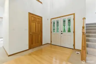 Interior Entry (with Powder bath to the left)