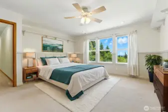 Second bedroom upstairs. This room has a walk in closet and beautiful views