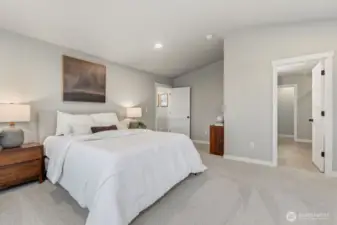 Photographs are for illustrative purposes only. Features, finishes, interior/exterior colors, landscaping and floorplan shown may vary from actual homes built