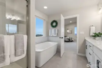 Photographs are for illustrative purposes only. Features, finishes, interior/exterior colors, landscaping and floorplan shown may vary from actual homes built