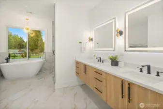 Primary en-suite spa like bath