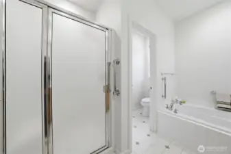 Separate shower primary