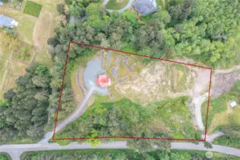 The birds eye view of the property lines. This rare property is in Whidbey's rain shadow, where you can enjoy ample sunshine and plenty of space for gardening dreams.