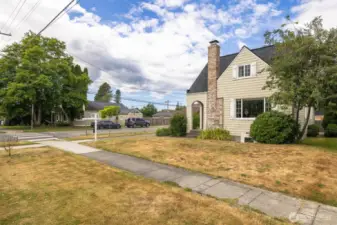 Enjoy the walkability of this area.  Stroll the neighborhoods or walk to the store. Sit in your yard and say hello to passing neighbors.