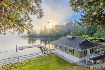 One hundred & seventy plus feet of private no bank lake front for your enjoyment! Welcome to 1608 Euclid Ave