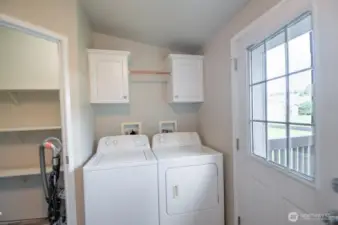 laundry room, rear entry