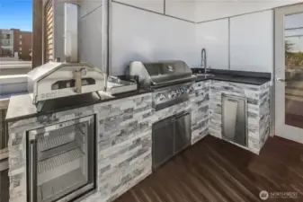Pizza oven comes with home