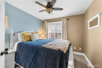 Upstairs Queen bedroom 2