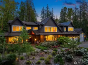 Welcome to Grand Ridge Estates where the ultimate in privacy meets refined luxury.