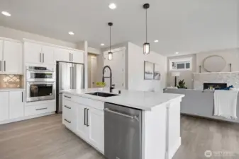 Photos are of a home in a different community and are for illustration purposes only to reflect typical finishes.  May depict seller enhancements.  Colors and options may vary.