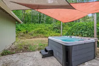 Hot tub