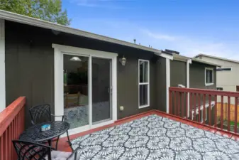 Enjoy grilling right outside your kitchen