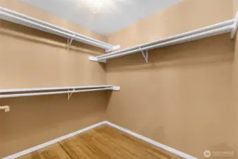 walk in closet