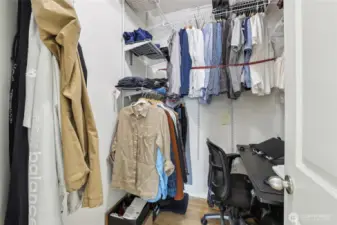 Walk-in closet