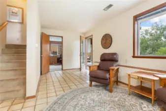 Lower level sitting room (laundry is to the left - not seen here).