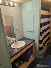 Full bathroom
