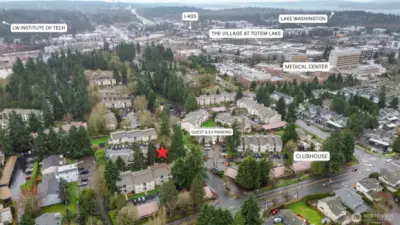 Minutes to The Village at Totem Lake, grocery stores, restaurants, beaches, and major freeways — highly walkable and commuter friendly Kirkland location.