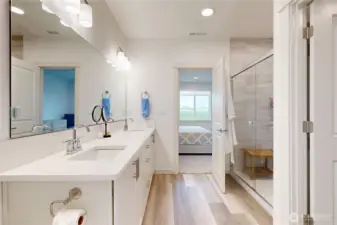 Primary bedroom private bath