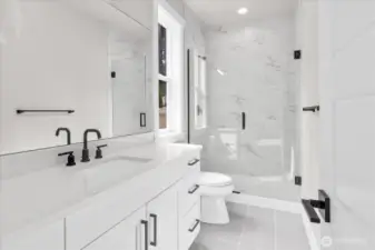 Main Floor Suite Bathroom