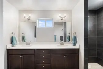 Dual sinks in the Primary Suite