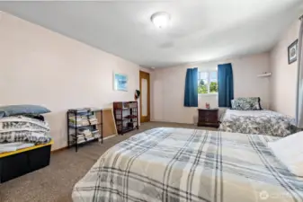 Huge upper bedroom