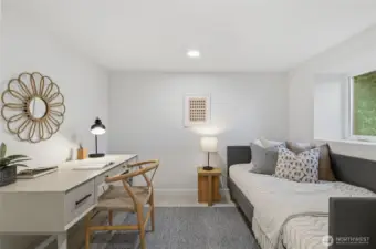 Downstairs Bedroom / Office