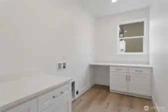 Utility/Mud/Laundry Room