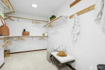 Walk-in closet