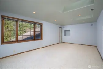 Great room on the same level as the 3 bedrooms