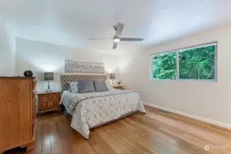 Large primary bedroom