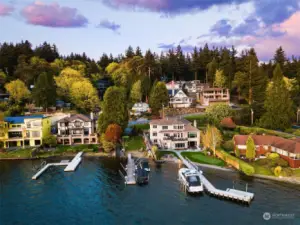 Welcome to Lake life living in Kirkland. Almost like owning waterfront without the waterfront taxes. Easy access to DT Kirkland and all that eastside has to offer, not to mention parks and trails located within the neighborhood. A true gem of a house and location!