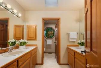 Hallway Full bath with Dual Vanity and separate bath/toilet area