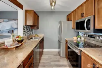 Included stainless steel appliances still under warranty