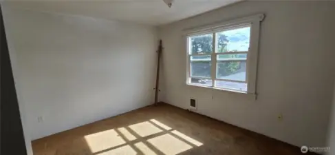 4th bedroom