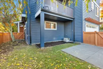 Fully Fenced and Landscaped yard!