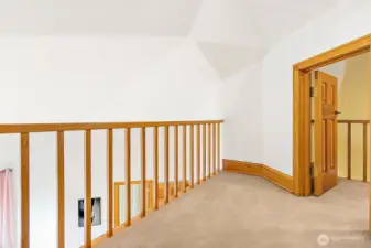 Balcony's in loft overlooking the bedrooms.