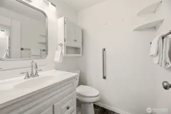 1/2 bath