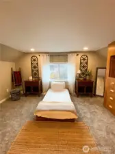 2nd bedroom upstairs