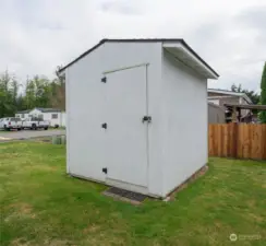 Roomy Shed