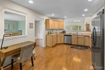 Additional space off the kitchen for a desk or coffee bar.