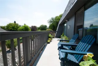 Back View Deck