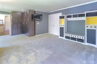 primary suite