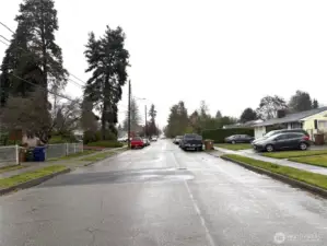 Street view to the north.