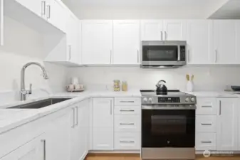 Secondary Living Wing – Kitchenette
