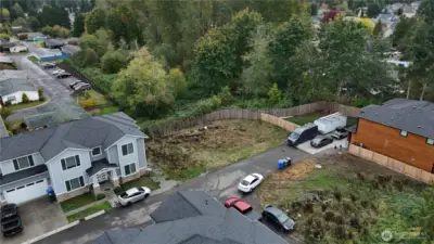 Rare find—flat, level lot with utilities already onsite. Water, sewer, electricity, and gas are ready for connection.