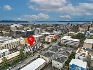 Excellent location is walkable to Seattle Center and all of the arts and culture surrounding it. Easy to get downtown or into the residential streets of Queen Anne.