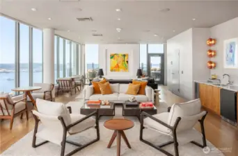 Spire Club Lounge